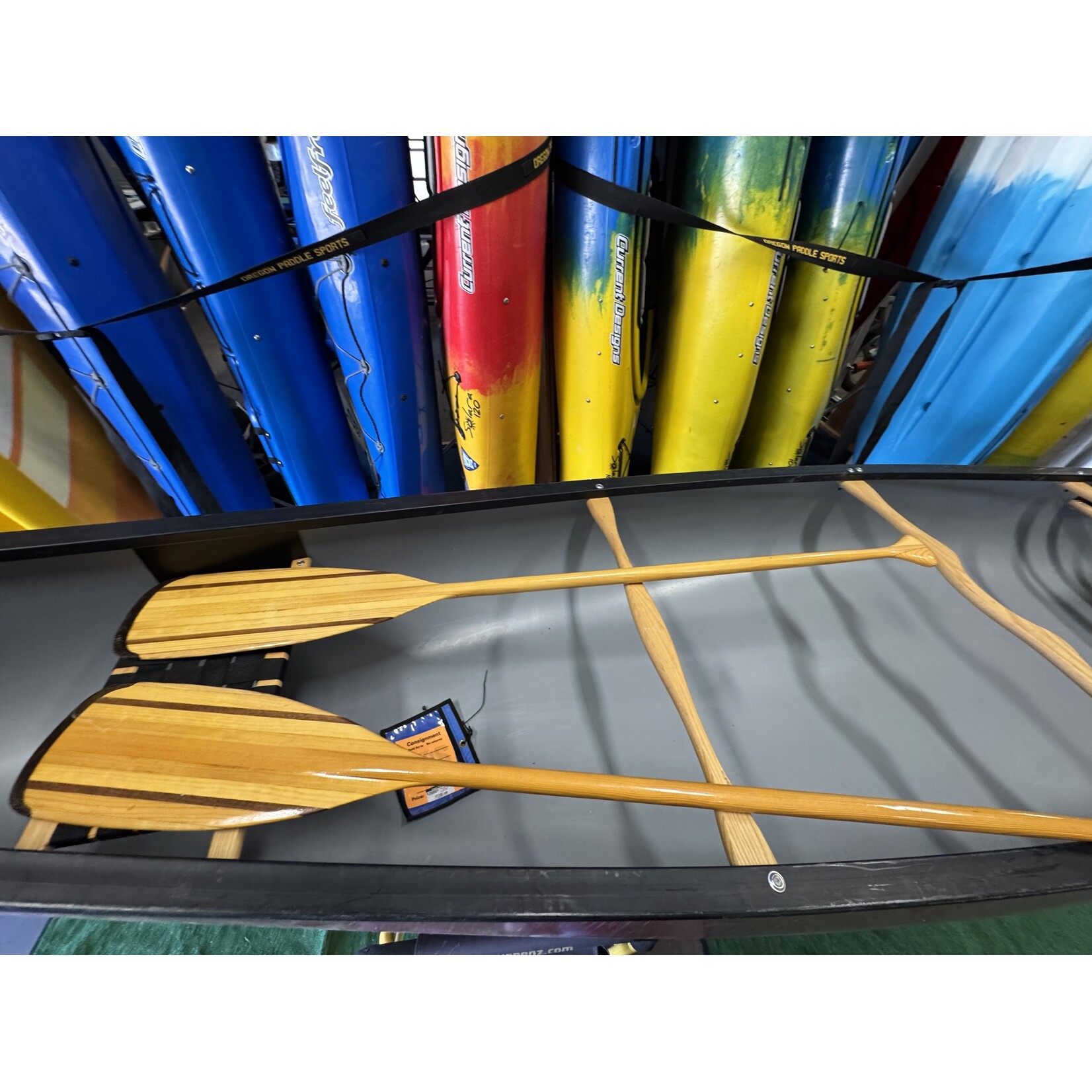 Wenonah Spirit II T-Formex w/ 2 sawyer canoe paddles *USED*