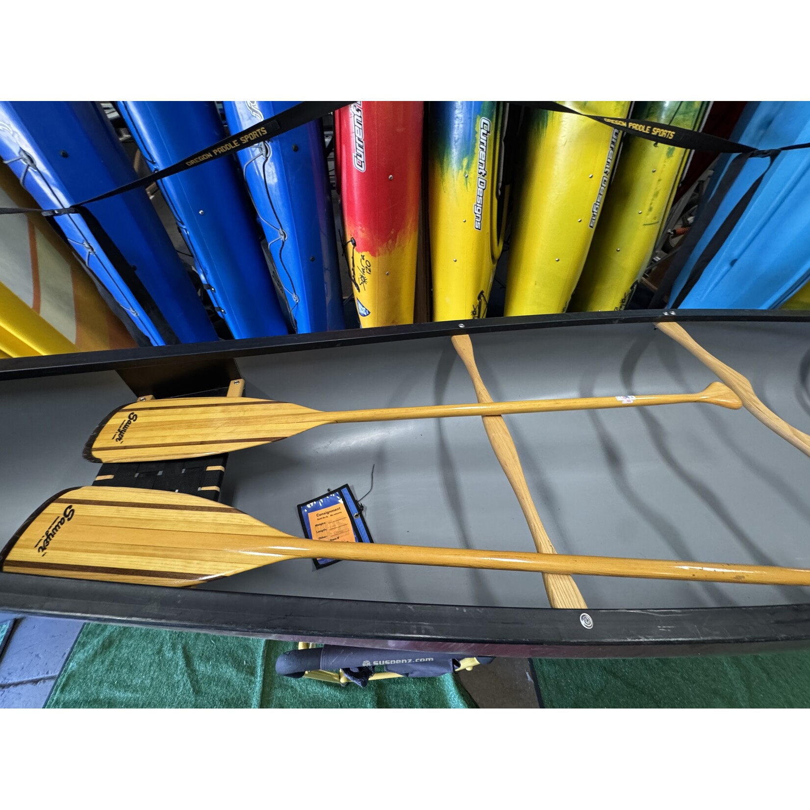 Wenonah Spirit II T-Formex w/ 2 sawyer canoe paddles *USED*