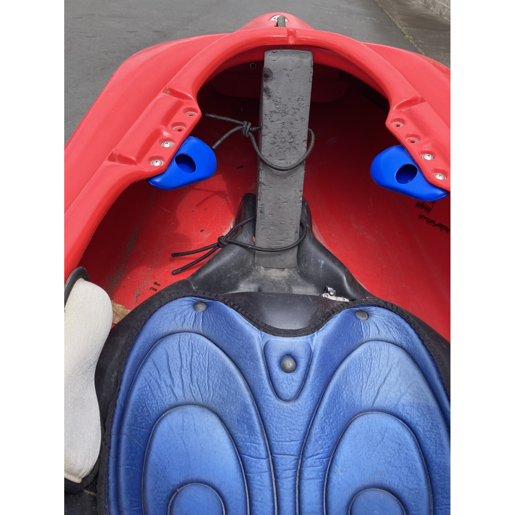 Riot Thunder 65 Red WW Kayak **USED**