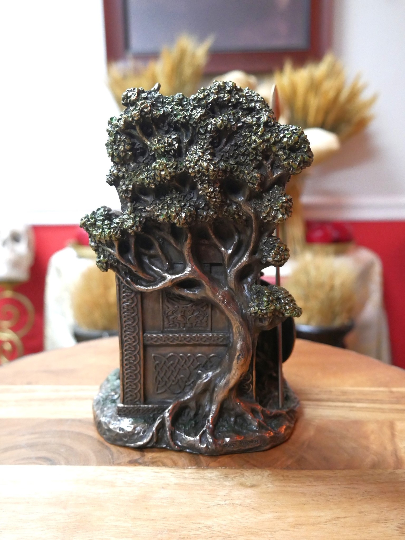 Celtic Goddess Queen Medb of Connacht 8"