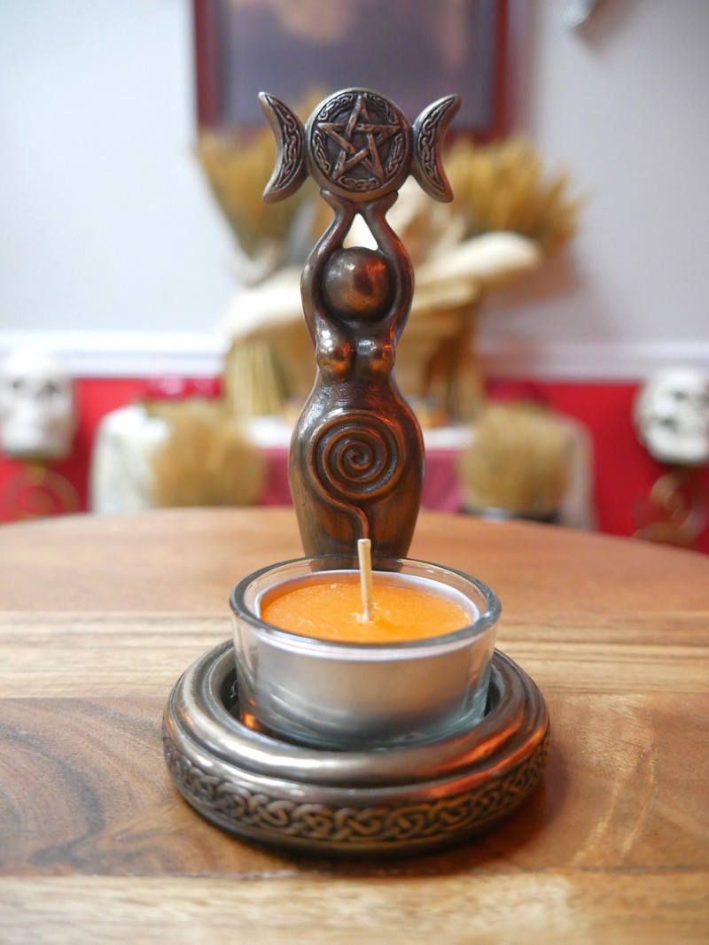 Spiral Goddess Triple Moon Tealight Candle Holder 5"