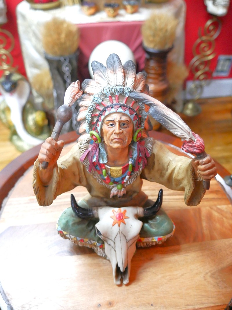 Native American Indian Chief Statue 9"