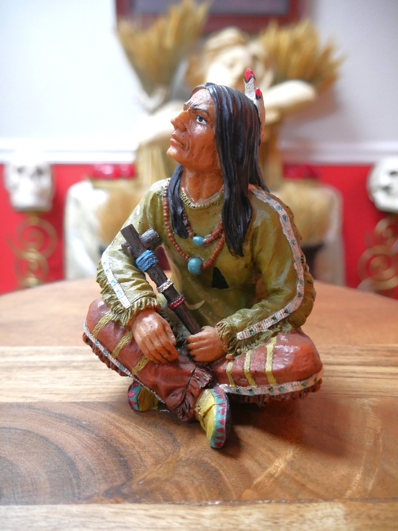 Indian Native American the Elder Statue Olive 5.5"