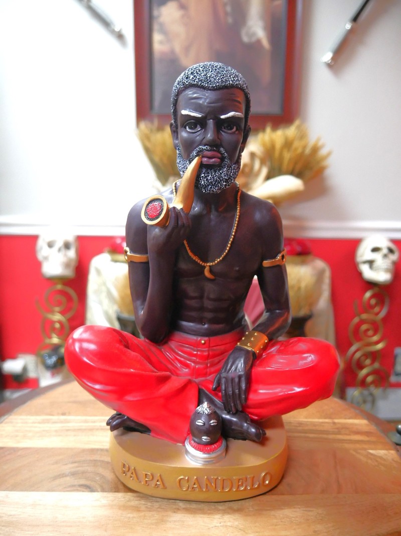 Papa Candelo Red 12" Statue