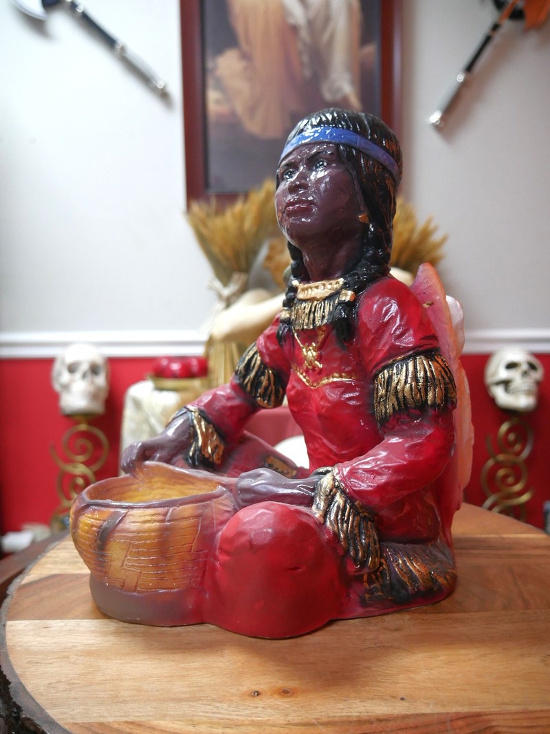 Seated Native American Mother 11"