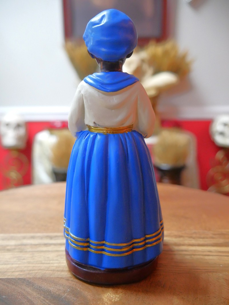 Madama Blue 5.5" Statue