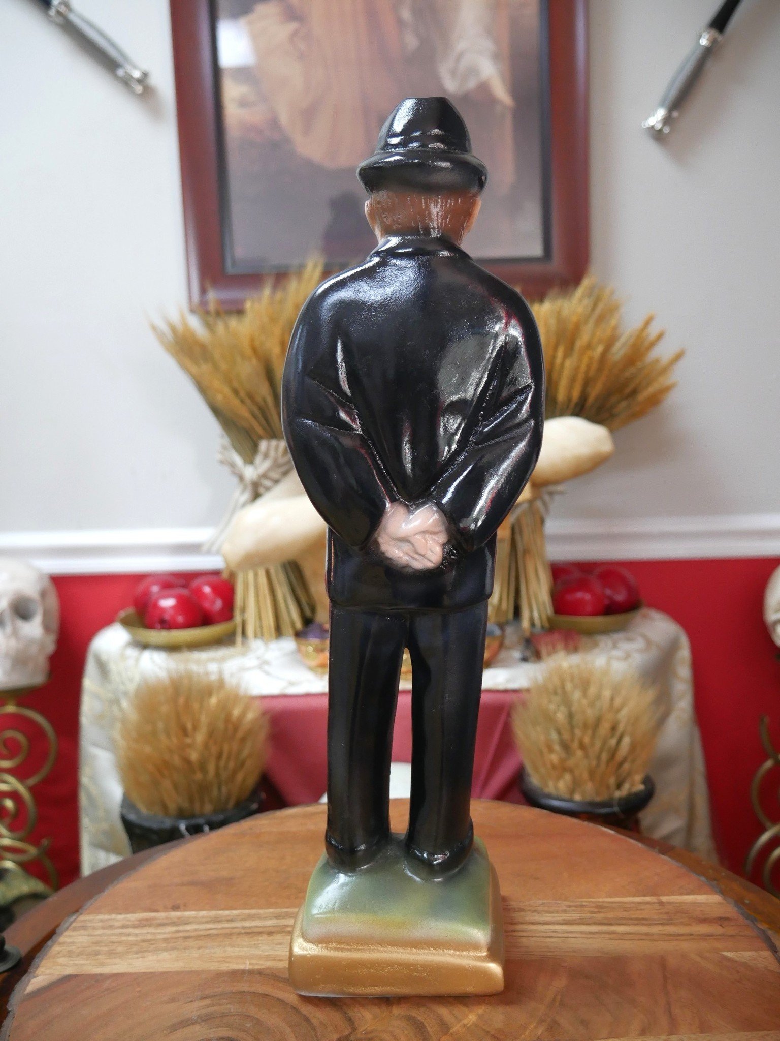 San Gregorio (Saint Gregory) Black 15.5"