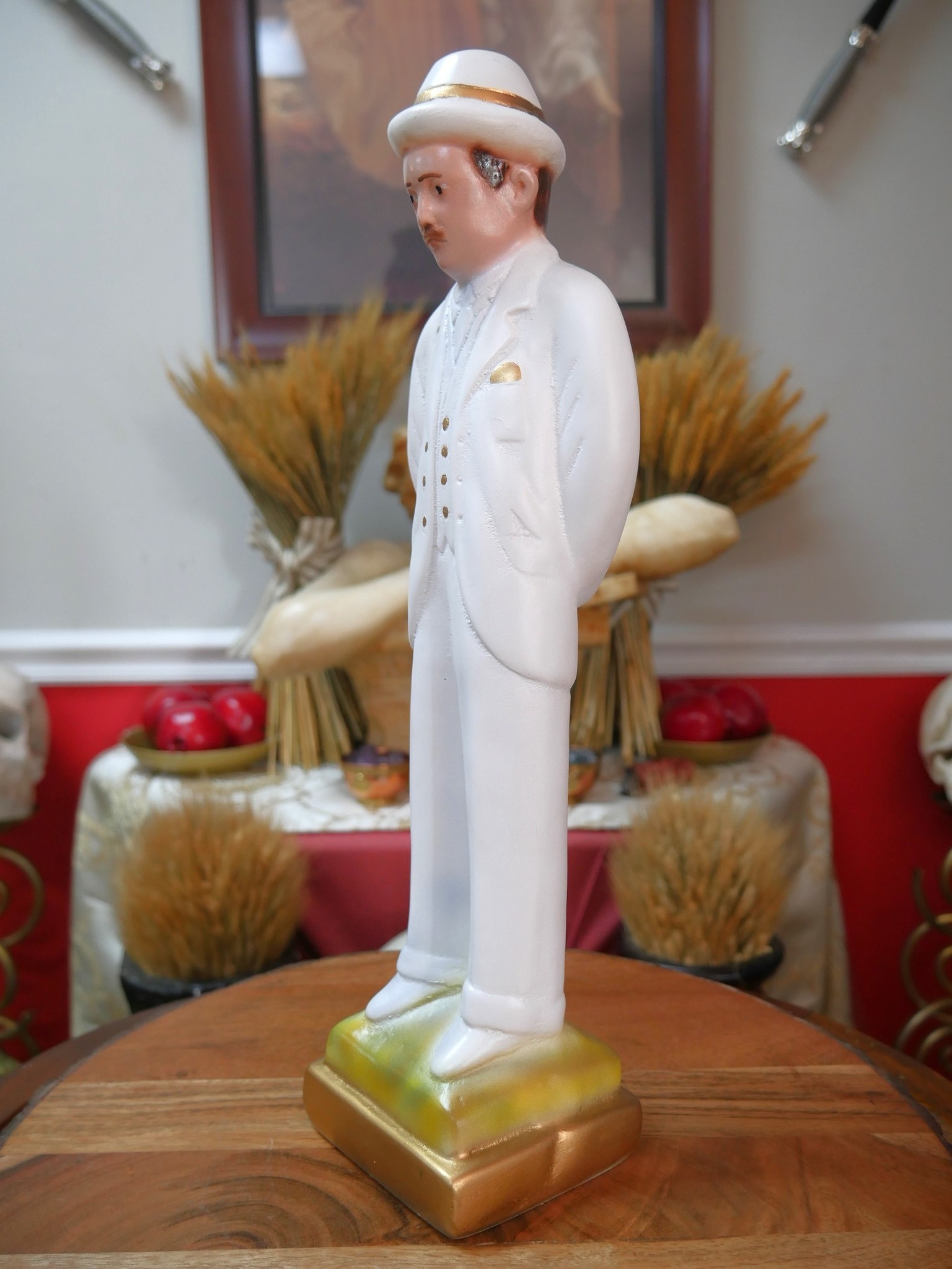 San Gregorio (Saint Gregory) White 15.5"