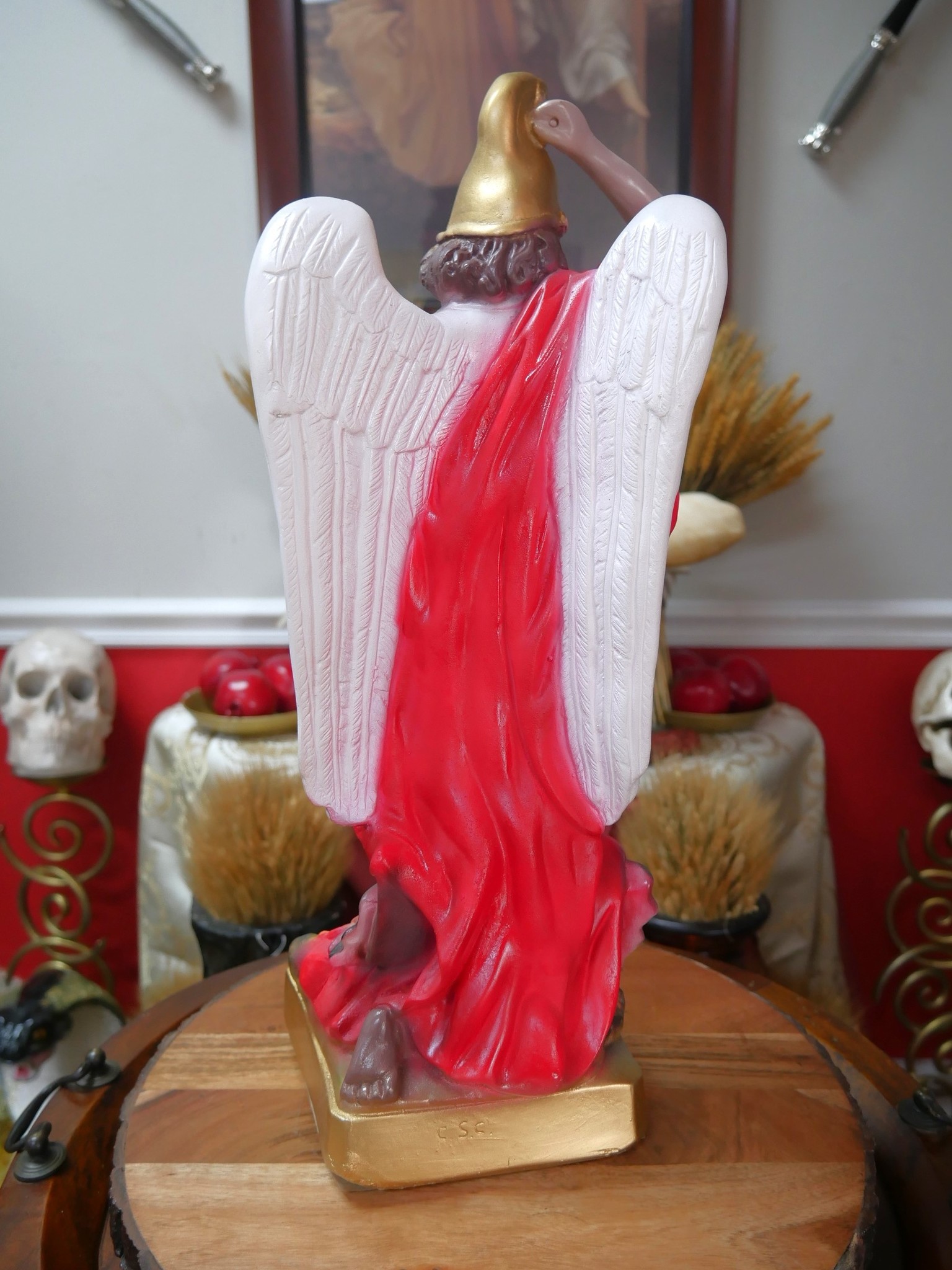 San Miguel (Saint Michael) Red 21"