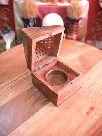 Wooden Temple Cone/Charcoal Burner 5"