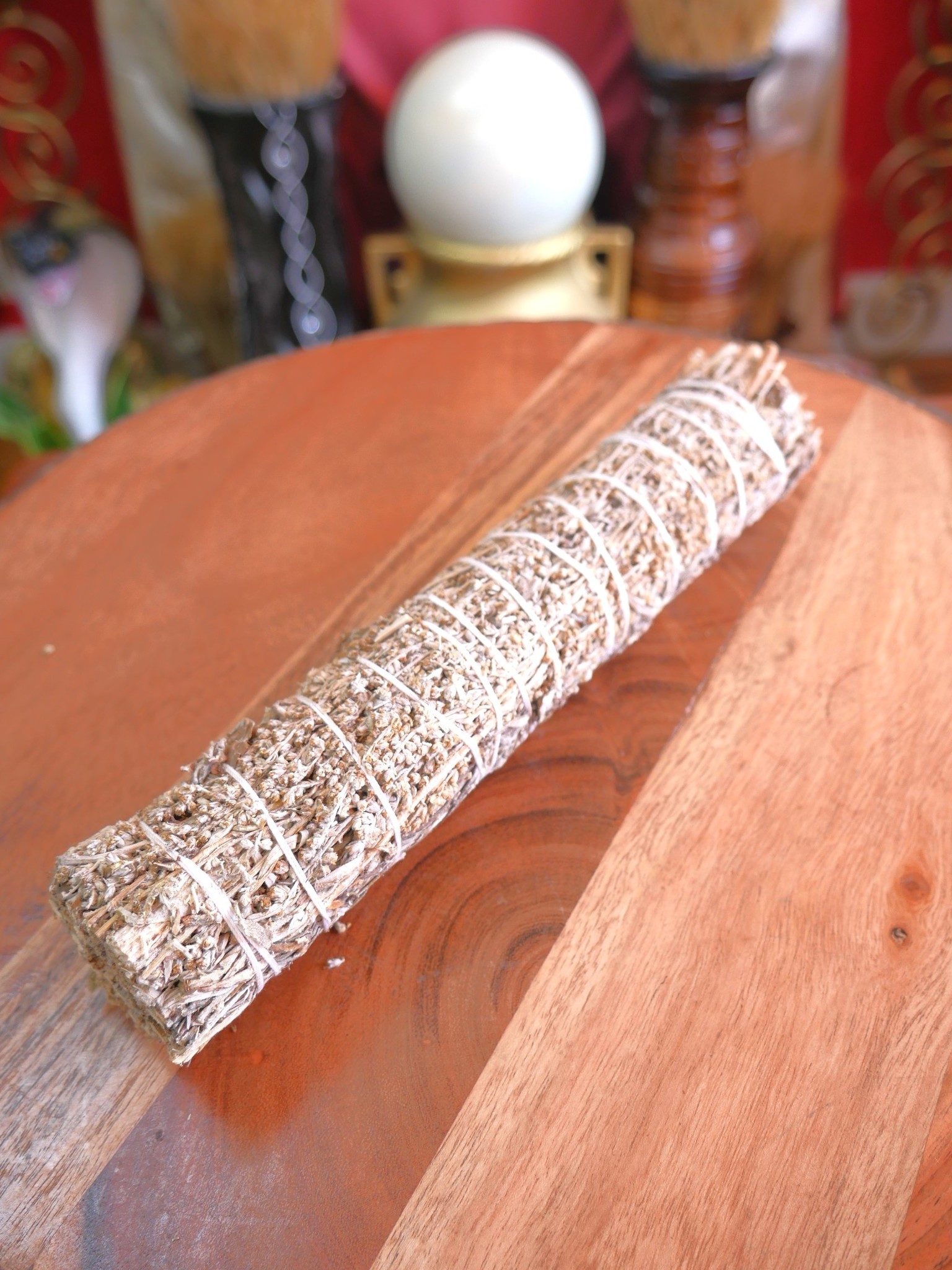 Black Smudge (MUGWORT) Sage 8"