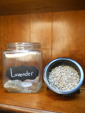 Lavender Flowers 1/2 oz
