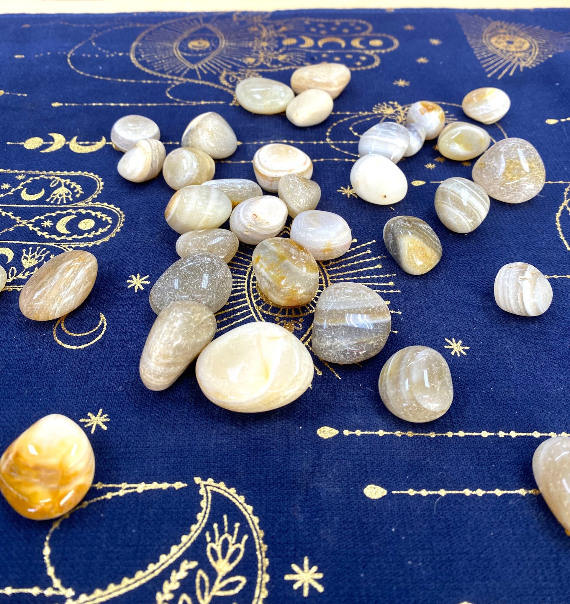 Sardonyx Tumbled Stone