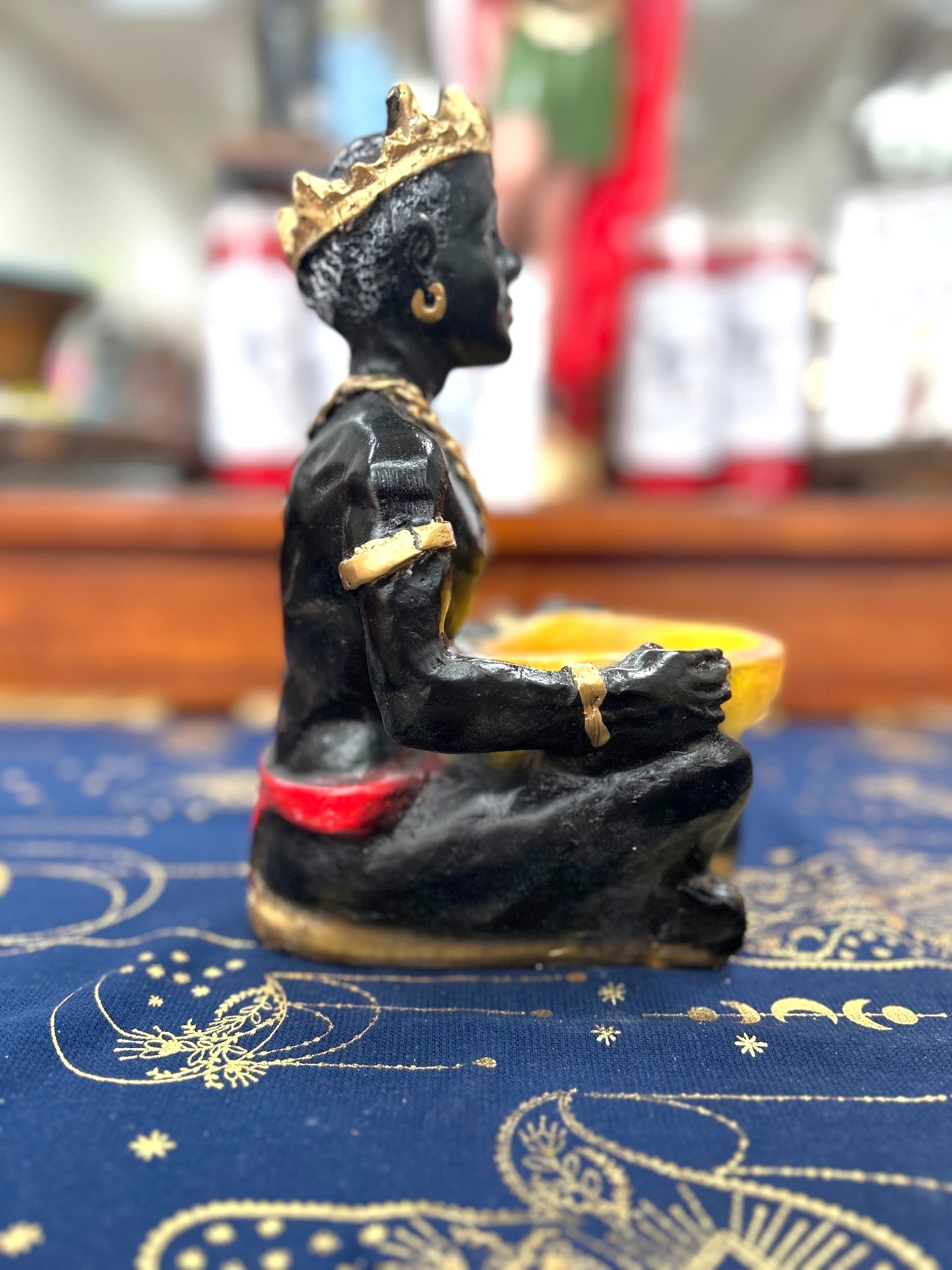 Chango Macho with Basket 12.5"