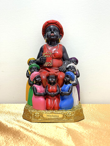 Madama 7 Potencias 8" Statue