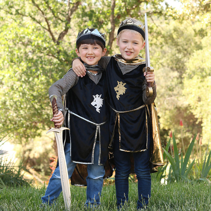 Great Pretenders Golden Knight With Tunic, Cape, & Crown, Size 5-6