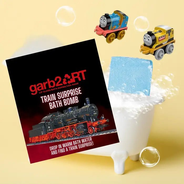 Garb2Art Train Surprise Bath Bomb