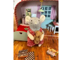 Sam & Julia Mouse Mansion To Go KID'S ROOM