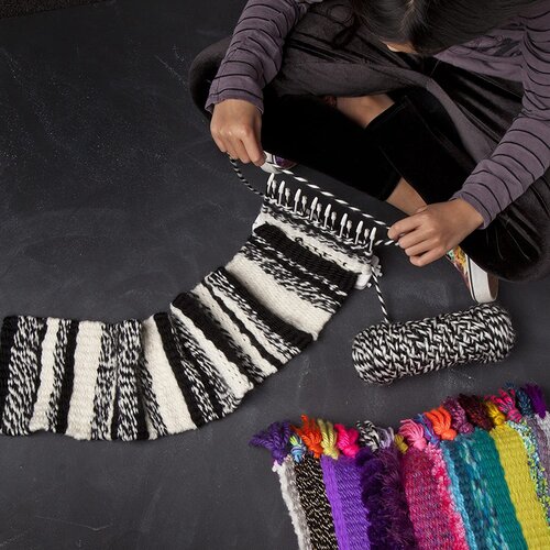 Ann Williams Loopdeloom Spindle Weaving Loom Kit 8+