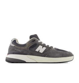 NEW BALANCE NB NUMERIC 933 ANDREW REYNOLDS - GREY/WHITE (GDY)
