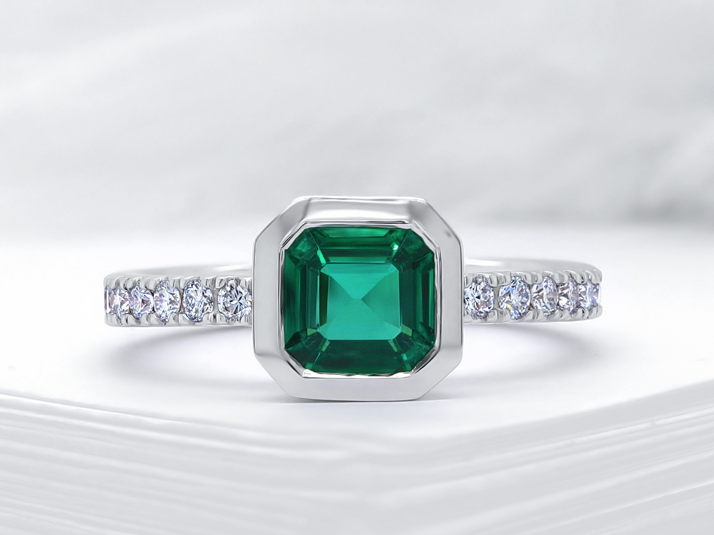 Bague 18KB Émer 1.03ct dia.31ct gr 6.5