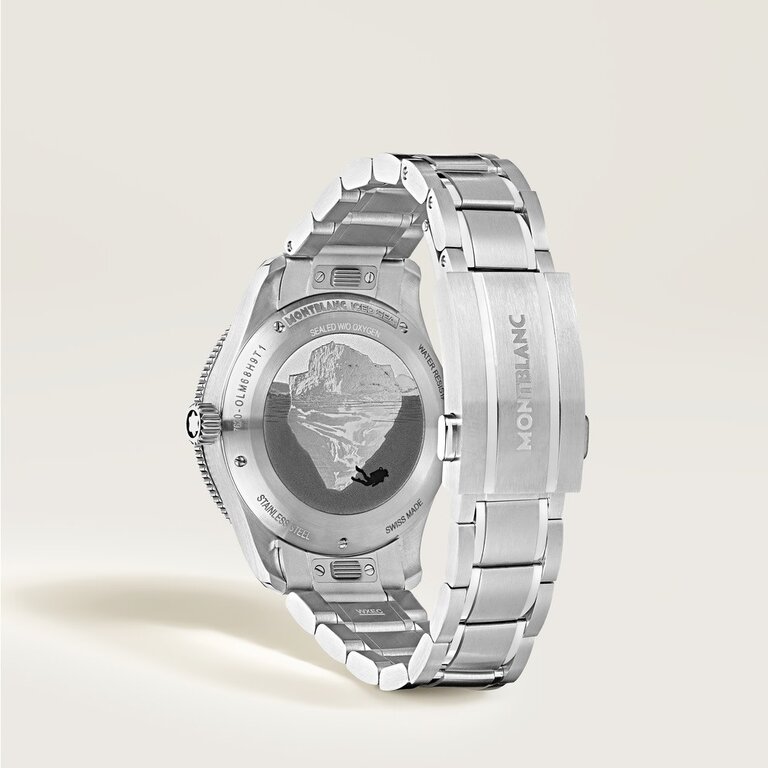 MONTBLANC Montre MB  Iced Sea Auto Date 0 Oxygen