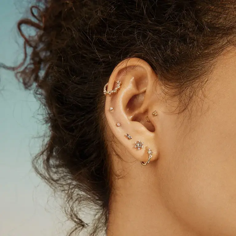 Aurelie Gi CHANI BO (1)  14KJ Dia Gris Sap Bl