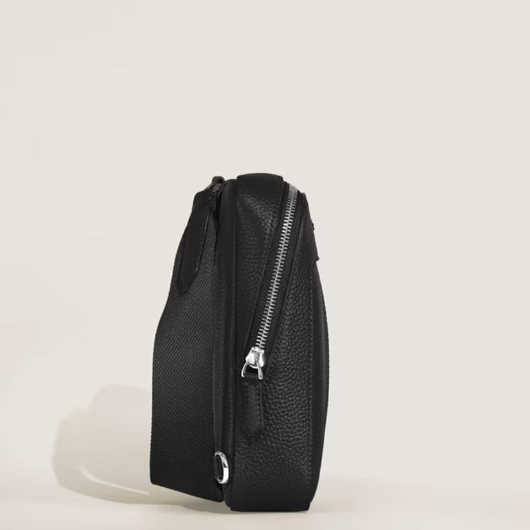 MONTBLANC Sac de corps Soft Grain Noir
