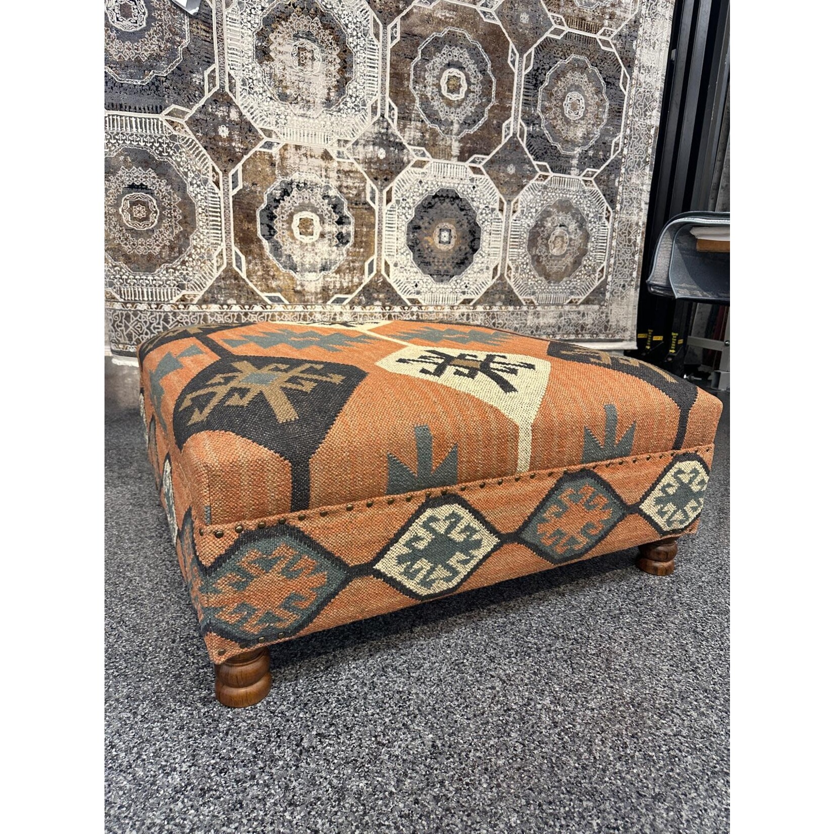 ZEN ZEN-83 Wooden Ottoman Upholstered Wool & Jute L-W-H: 100-100-45 cm