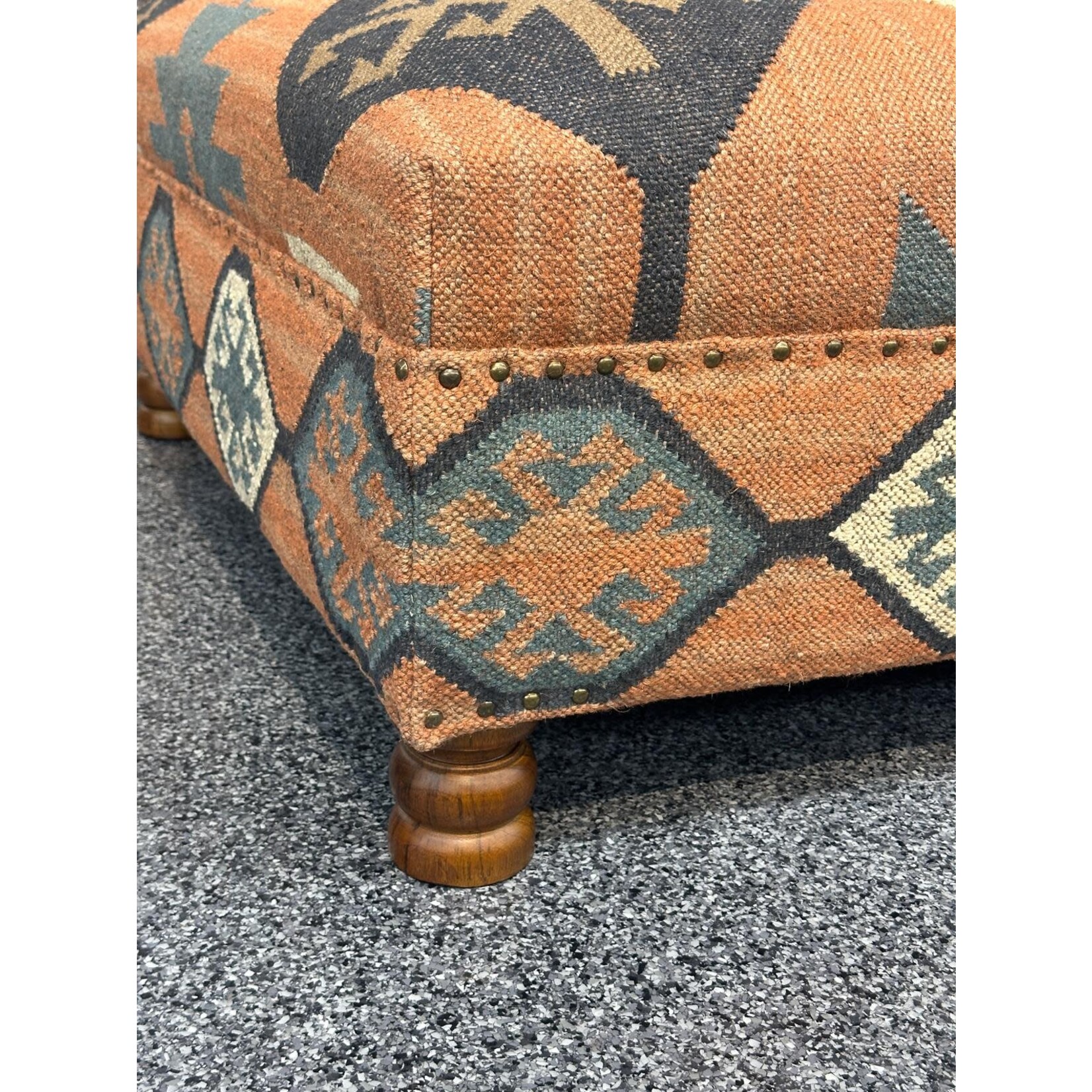ZEN ZEN-83 Wooden Ottoman Upholstered Wool & Jute L-W-H: 100-100-45 cm