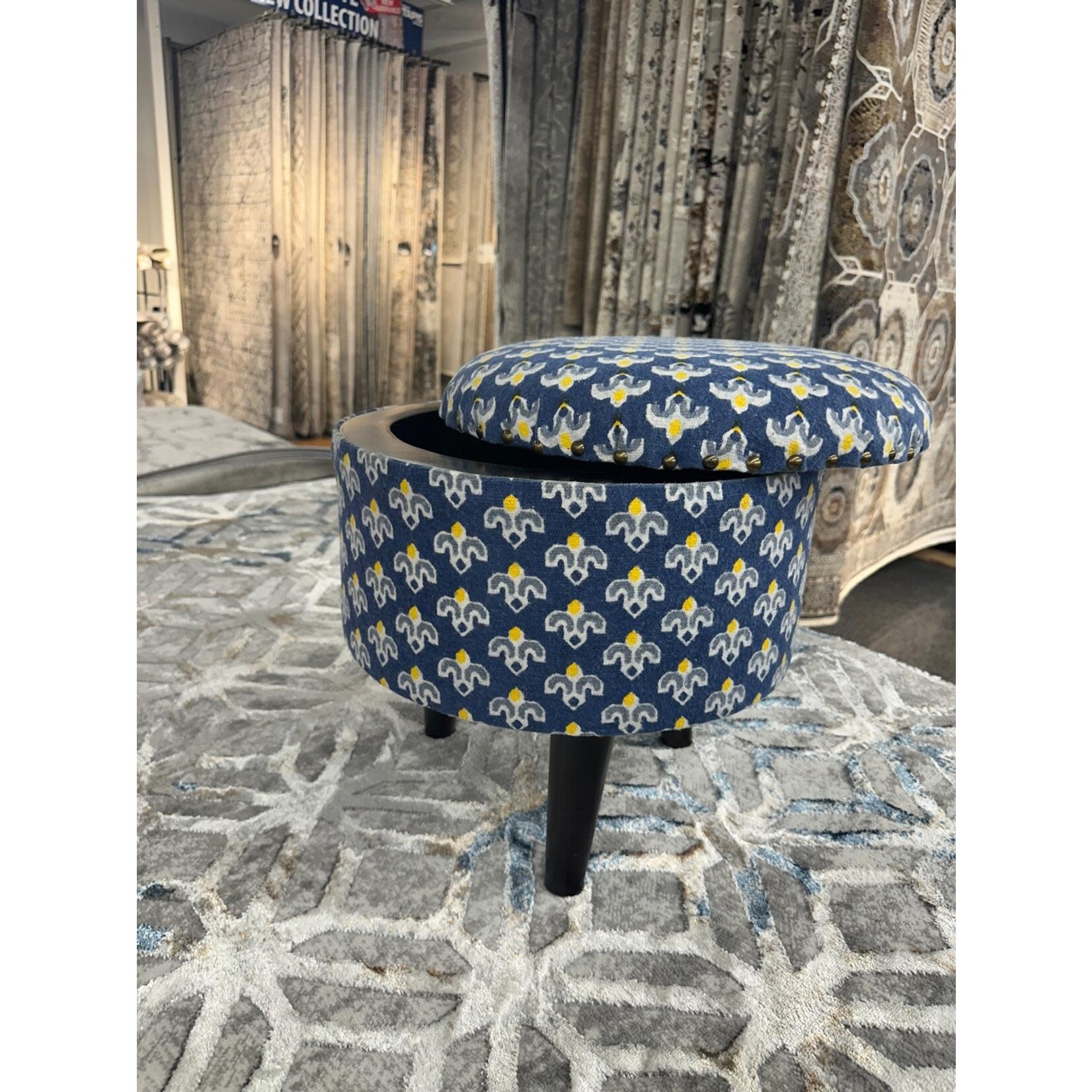 ZEN ZEN-662 Wooden Round Storage Stool Upholstered  Cotton Print L-W-H: 40-40-40 cm