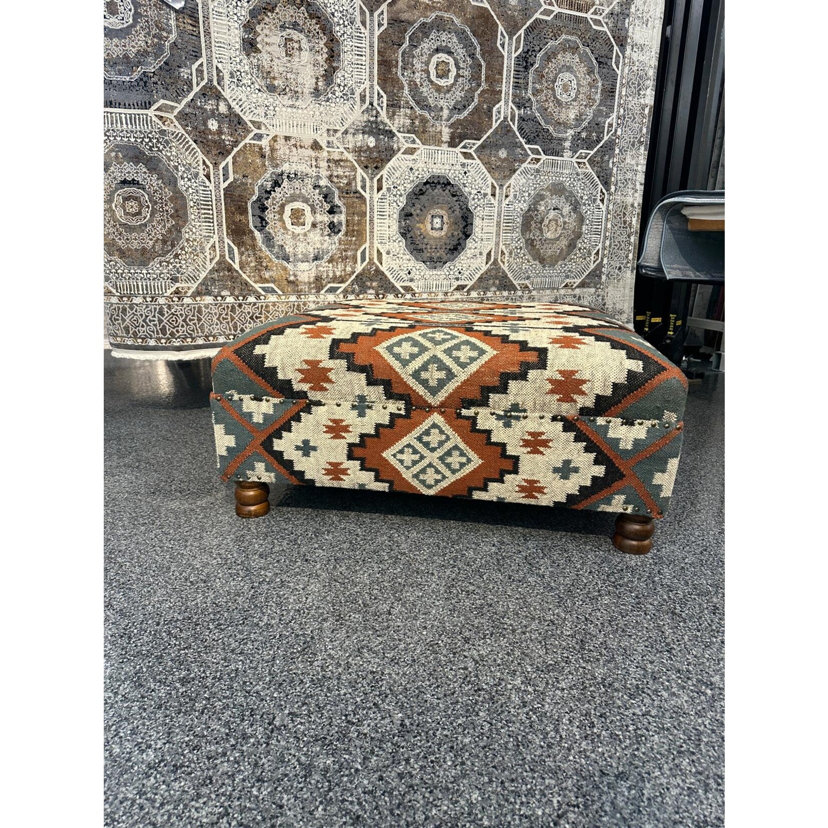 ZEN ZEN-869 Wooden Ottoman Upholstered Wool & Jute L-W-H: 100-100-45 cm