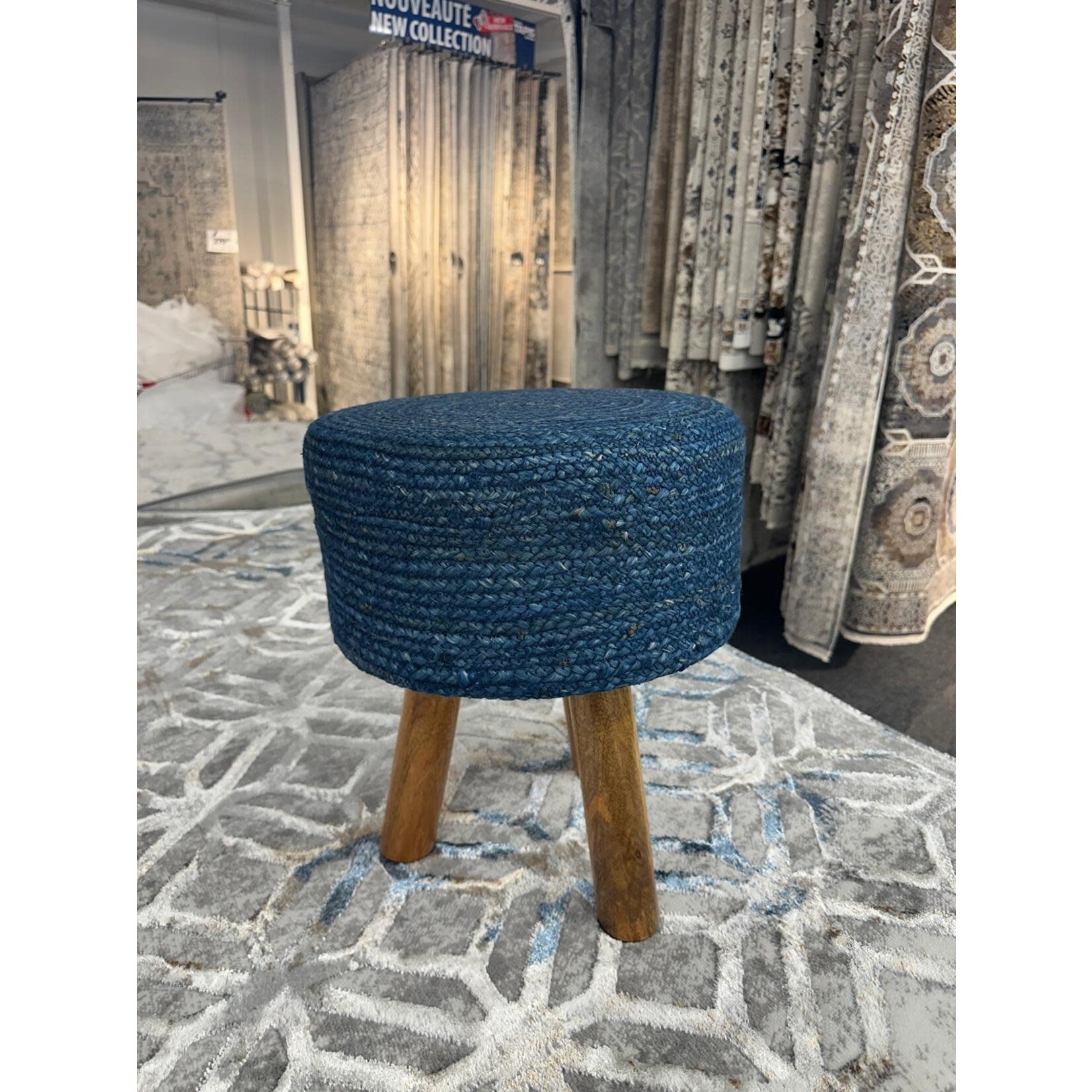 ZEN ZEN-959 Wooden Round Stool Upholstered Wool & Jute L-W-H: 35-35-40 cm