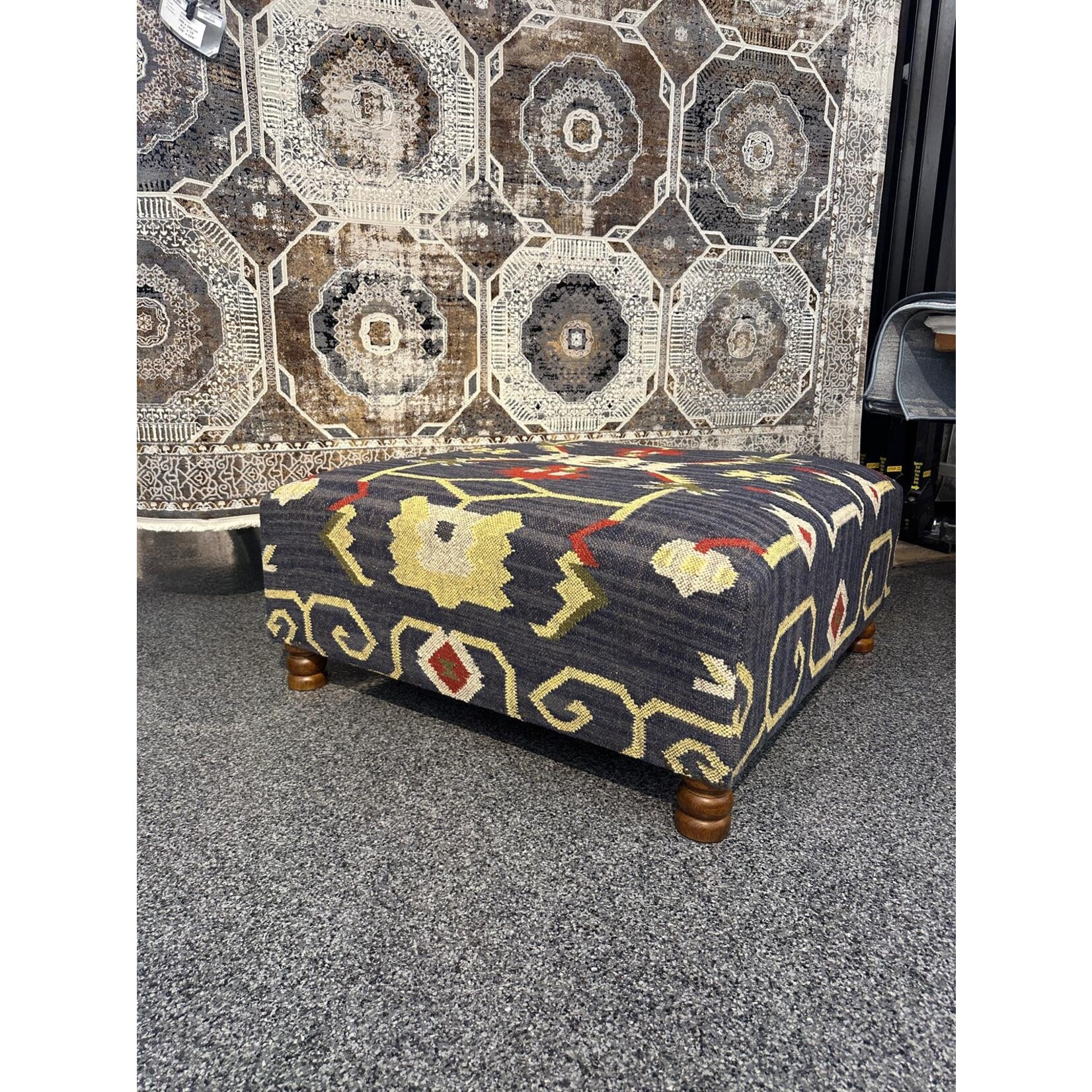 ZEN ZEN-2530 Wooden Ottoman Upholstered Wool & Jute L-W-H: 100-100-45 cm