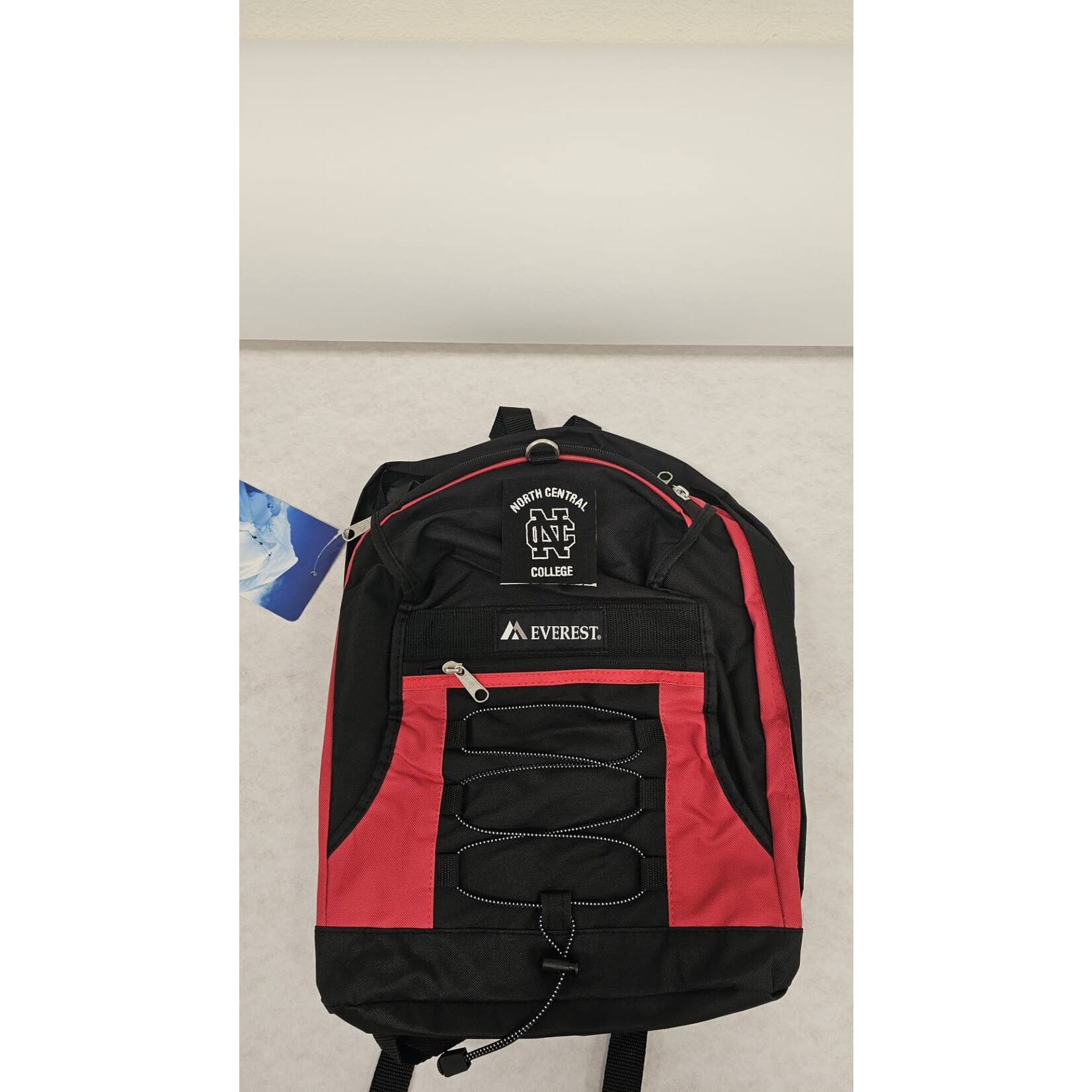 Everest 3045