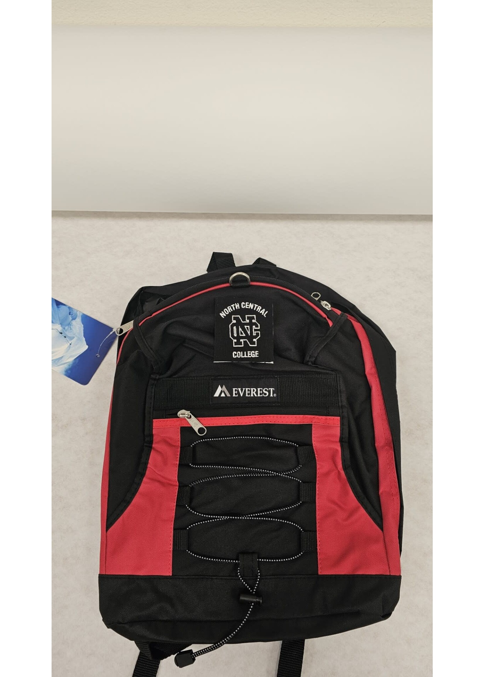 Everest 3045