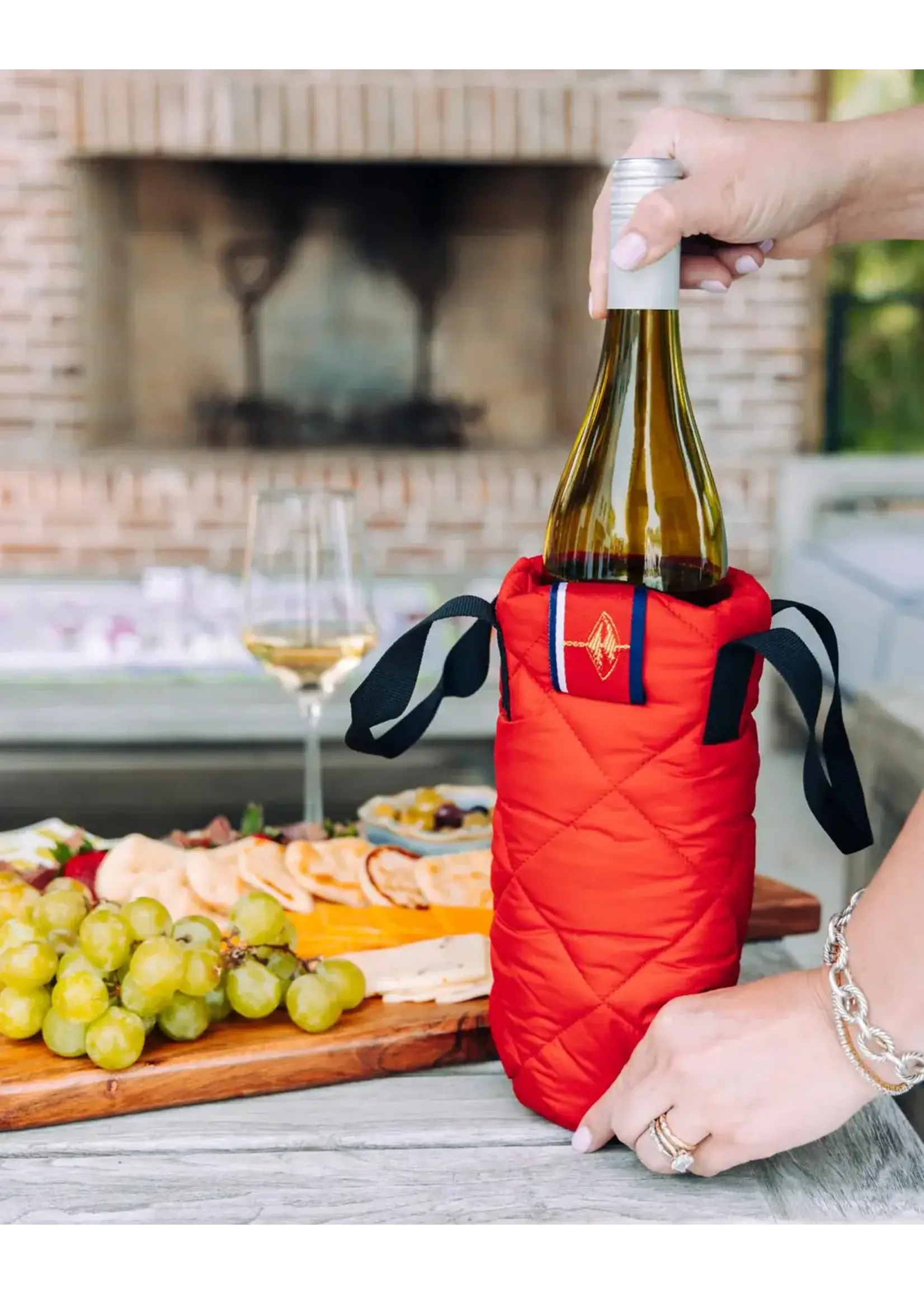 Pretty Rugged Pretty Rugged Wine Totes