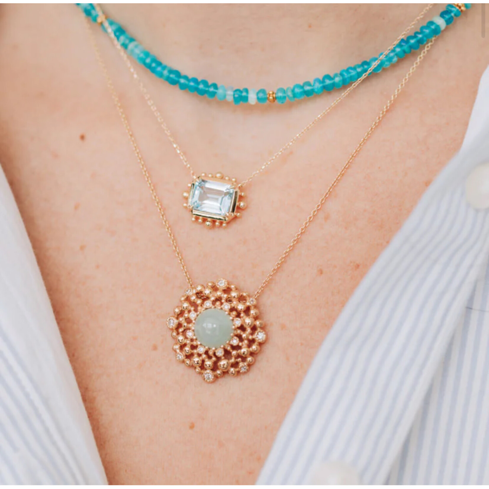 Anzie Dew Drop Carre Marine Pendant