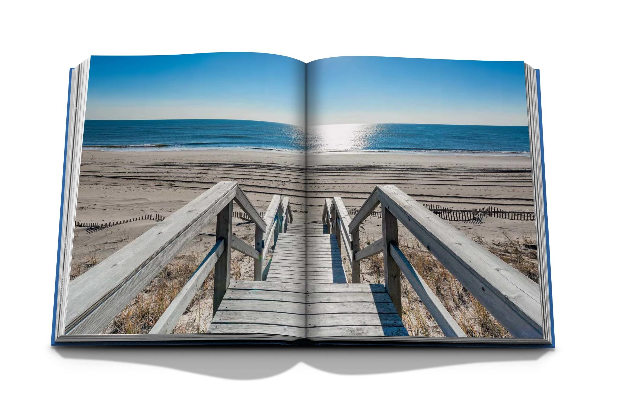Assouline Assouline Travel Series Hamptons Private