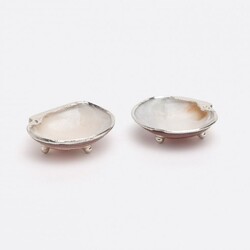 Blue Pheasant Callista Clamshell Pinch Bowls