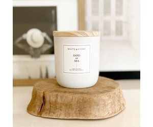 🕯️New Sea and Sand huge 53oz candles for $24.99 each! 😍They Smell soo  good! 3 smells: California Beach House, Teakwood and Coconut & Palm! Which  one smell do you like best? Let