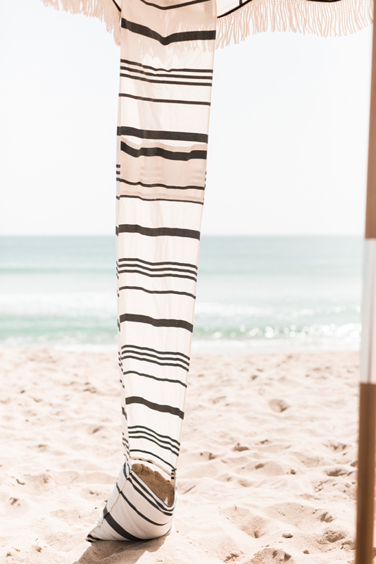 Business & Pleasure Premium Beach Cabana Vintage Black Stripe