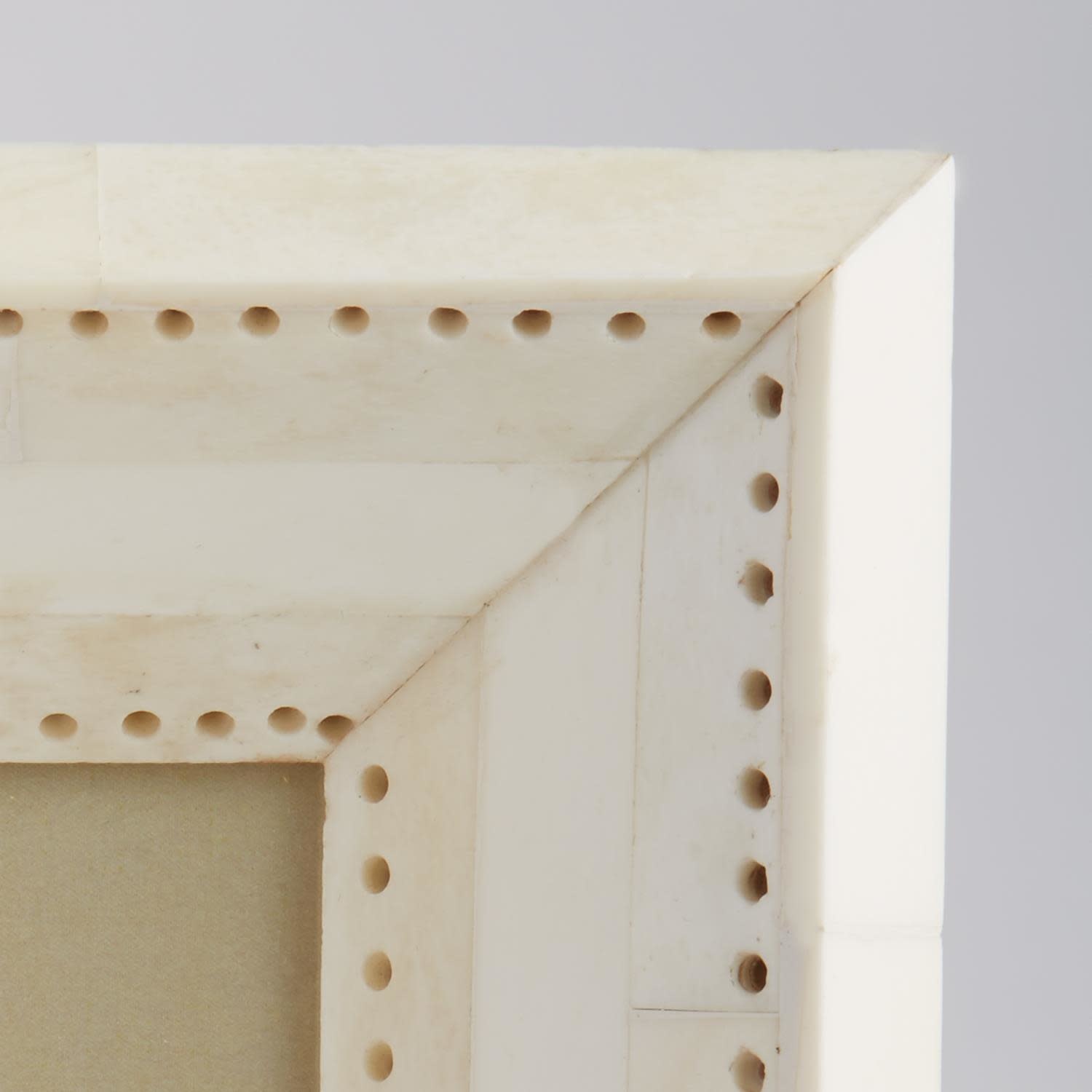 Two's Company Natural Bone Mosaic Frame 4 x 6