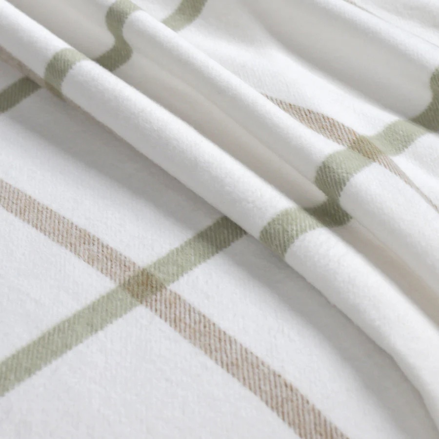 Pom Pom at Home Copenhagen White/Olive Collection