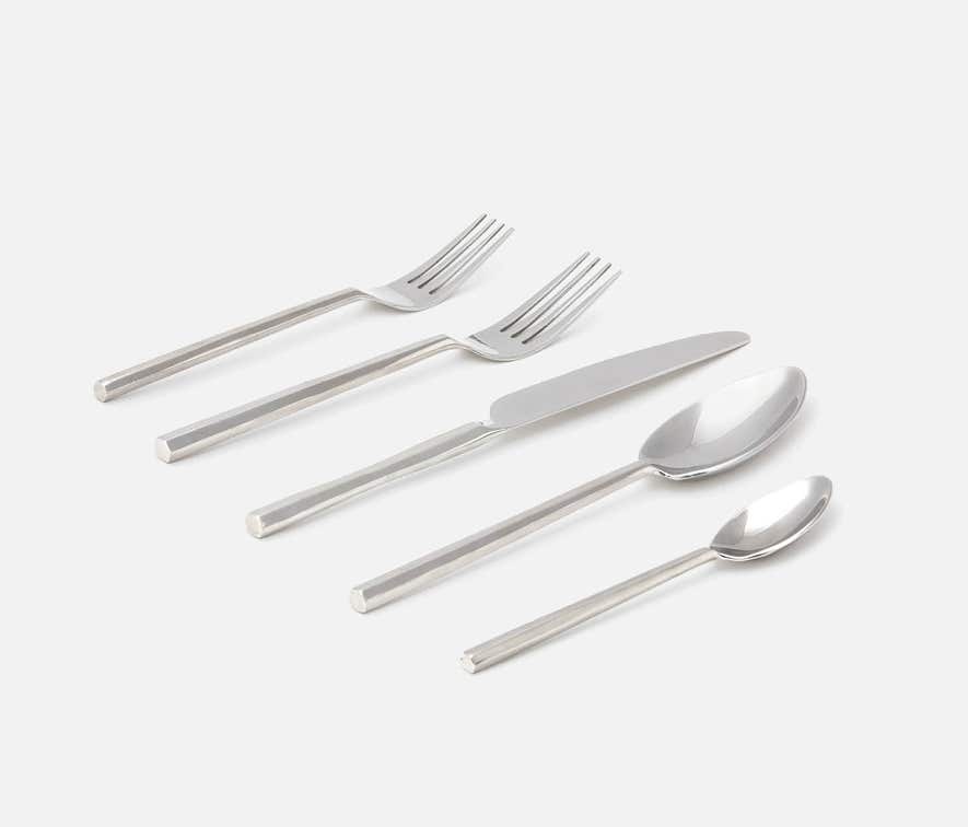 Blue Pheasant Gwen Polished Silver Flatware 5-Piece Set