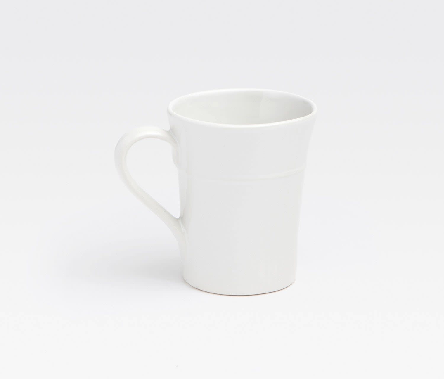 Blue Pheasant Ariana White Dinnerware - Set of 4