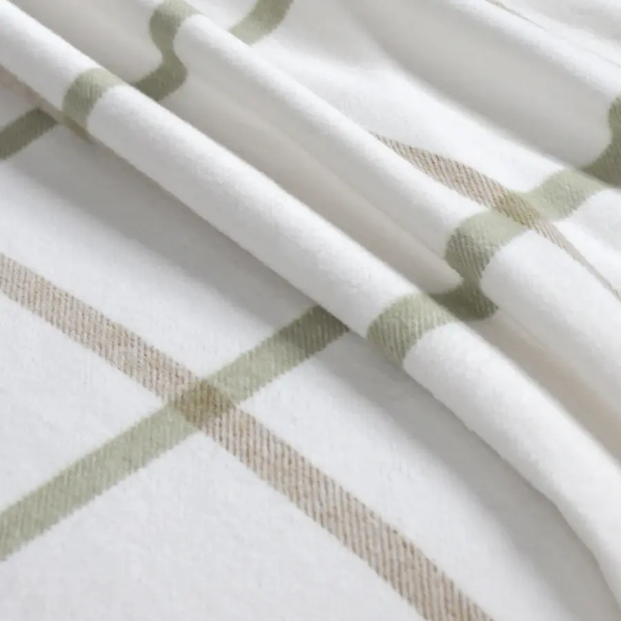 Pom Pom at Home Copenhagen White/Olive Collection