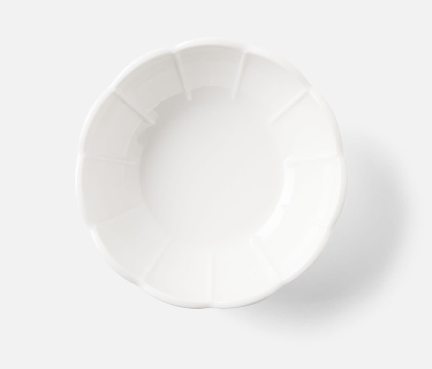 Blue Pheasant Iris White Melamine Scallop Dinnerware - Set of 4