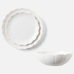 Blue Pheasant Iris White Melamine Scallop Dinnerware - Set of 4