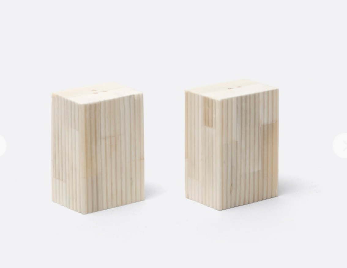 Blue Pheasant ELLIOTT, Natural, 1 Set of Salt & Pepper Shakers, Bone, Vertical design, Large